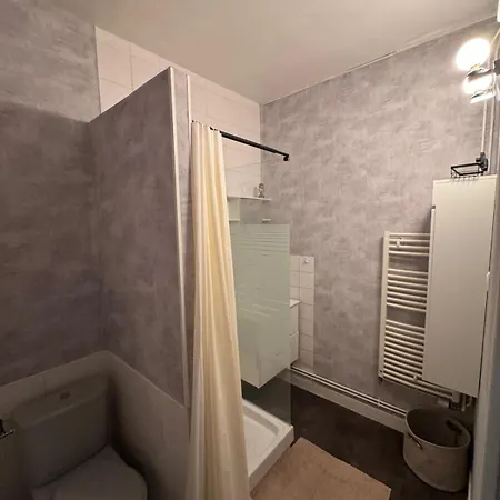 Apartment Le Duplex - En - Stationnement Gratuit Troyes